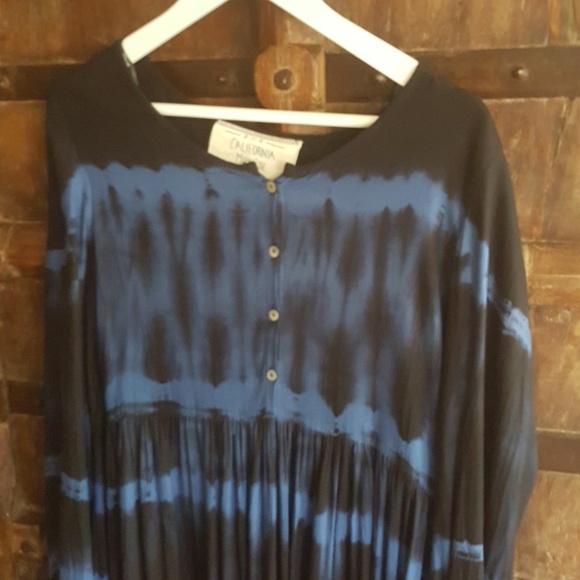2/$40 Cute California Moonrise boho tie dye tunic knee length bell sleeve dress - Picture 10 of 12